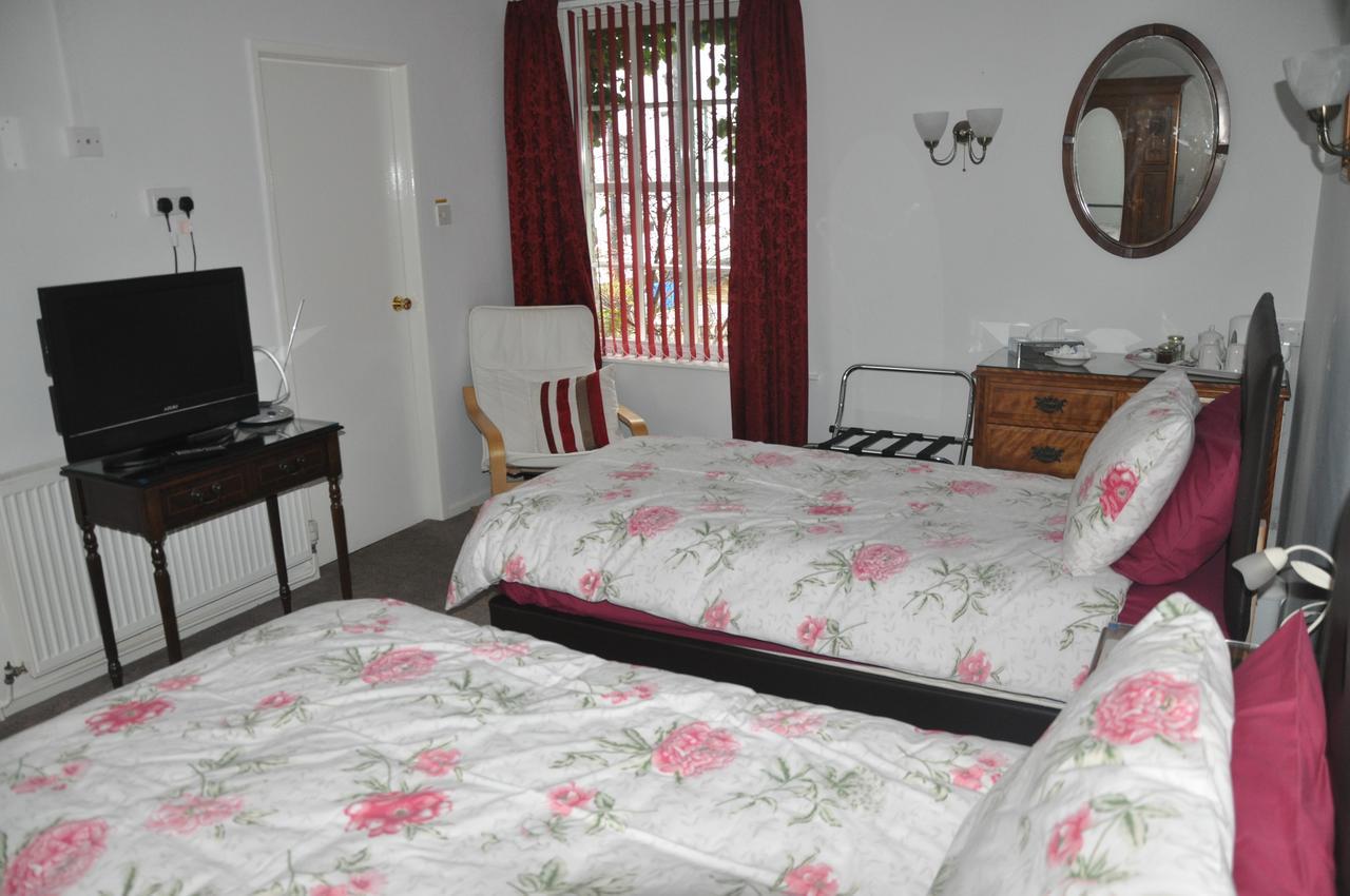 Bed and Breakfast Heath House Ossett Экстерьер фото