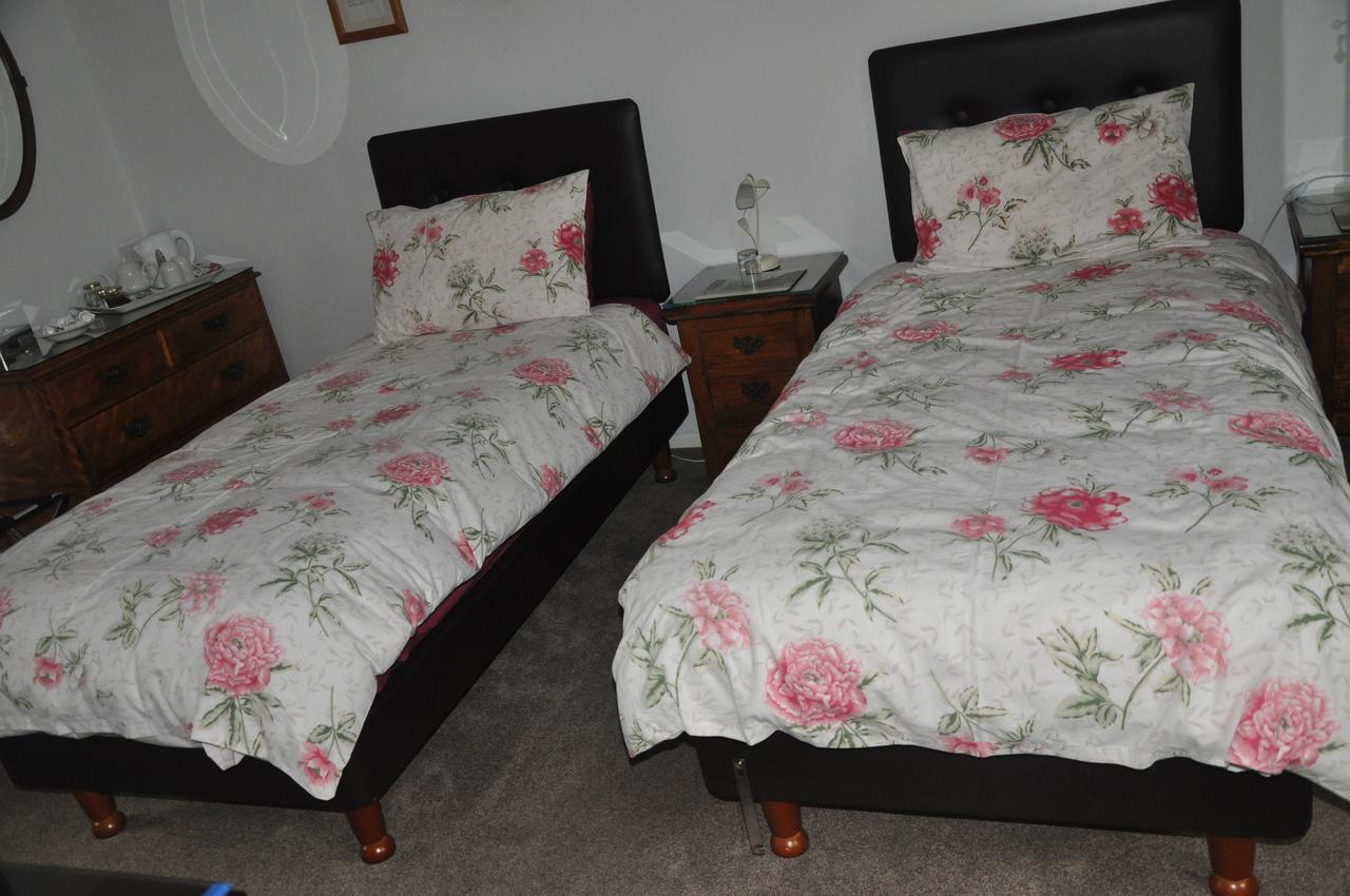 Bed and Breakfast Heath House Ossett Экстерьер фото